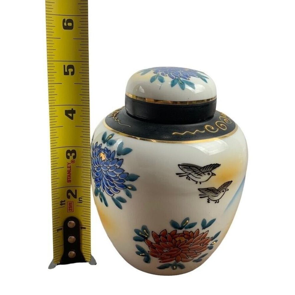 Vintage Small Midcentury Colorful Ginger Jar w Lid Birds Flowers Japan 4.75" - Picture 10 of 10